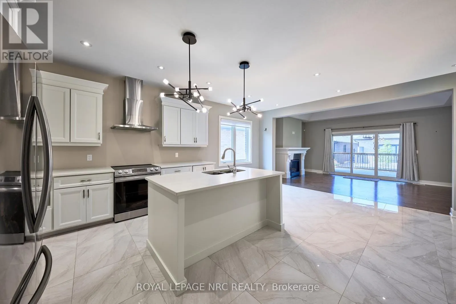 53 CARRICK TRAIL
