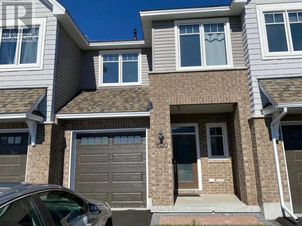 1520 DAVENPORT CRESCENT