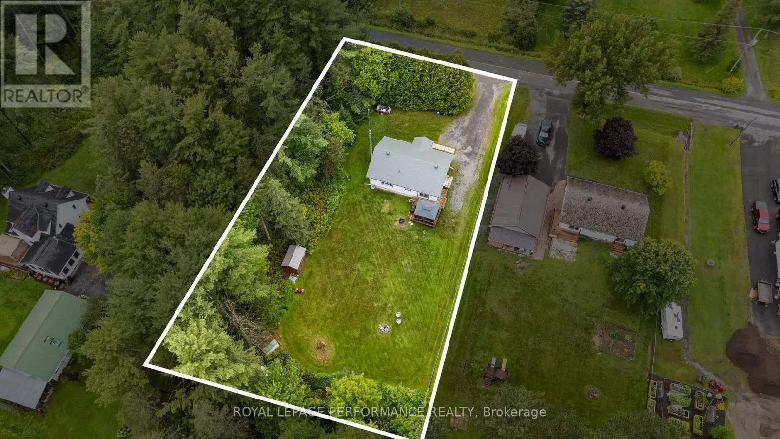 3080 CONC. 3 PLANTAGENET ROAD