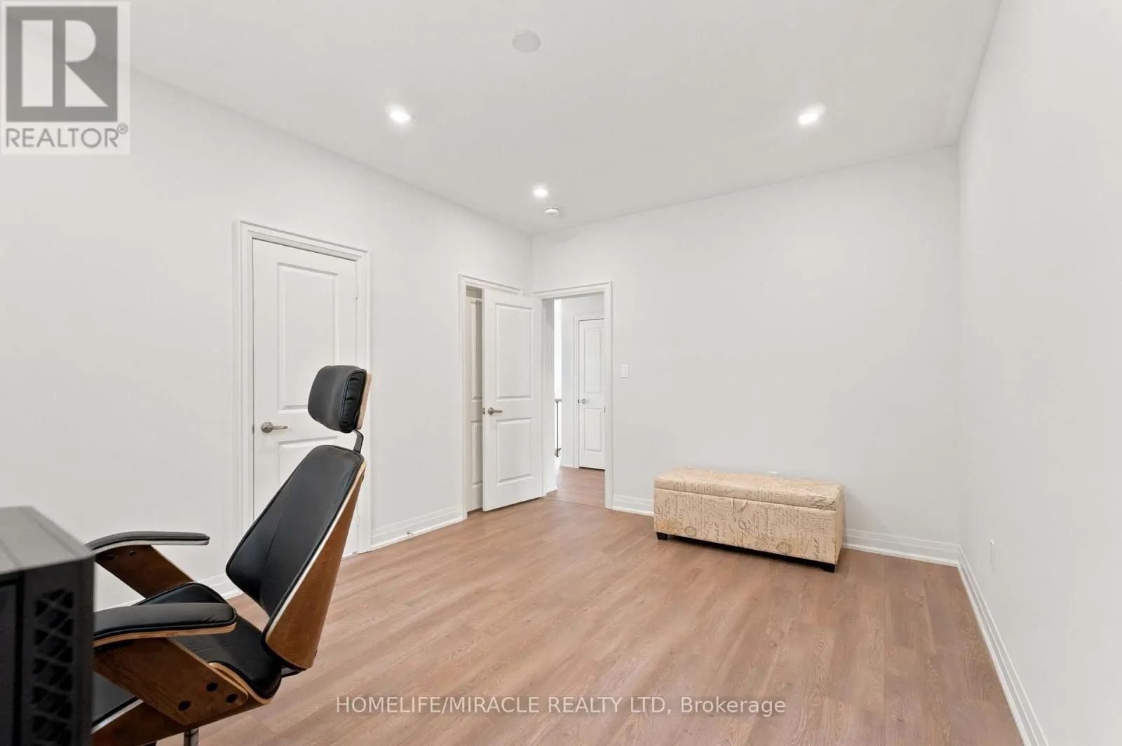 19 KENESKY DRIVE