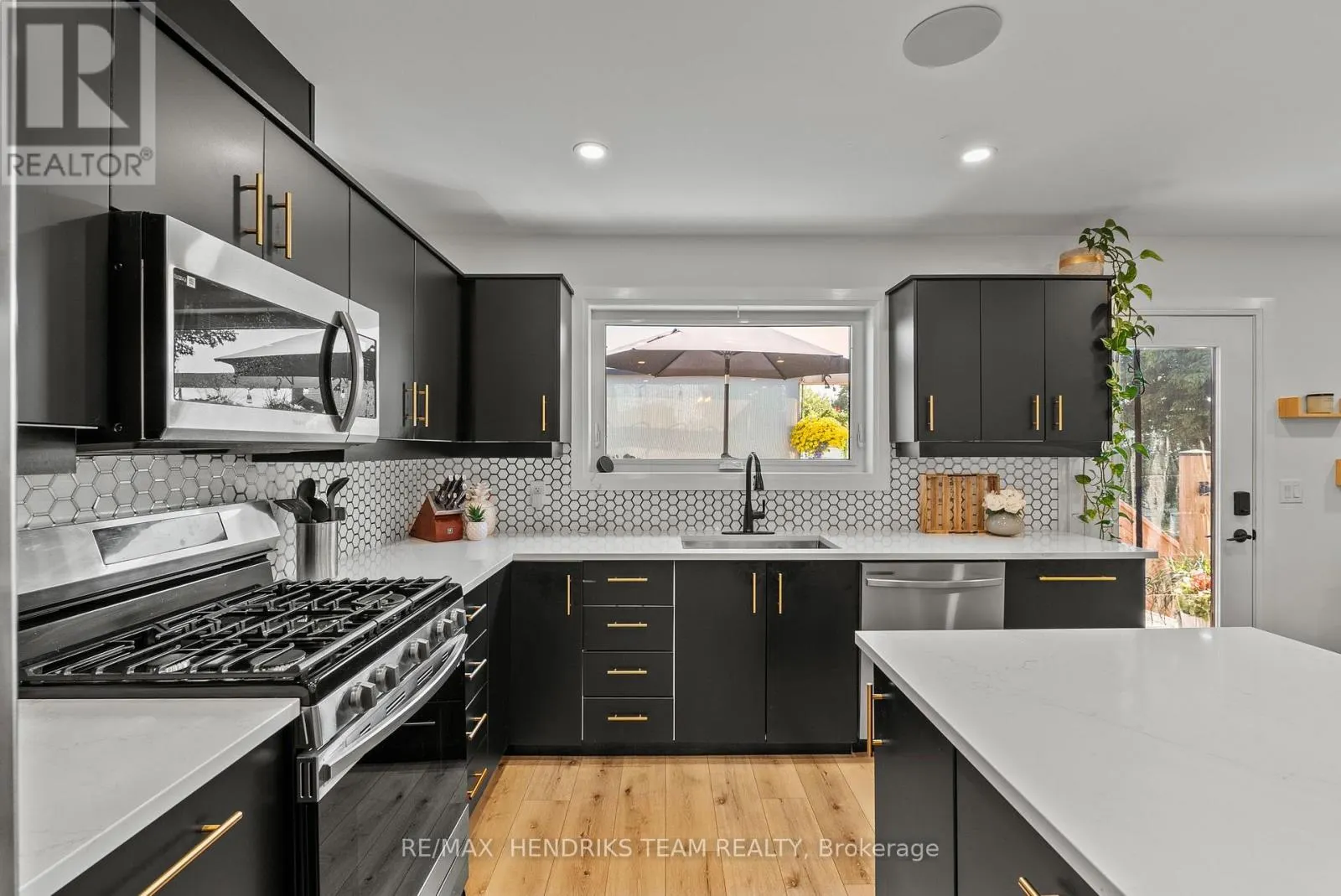 24 PROSPECT AVENUE