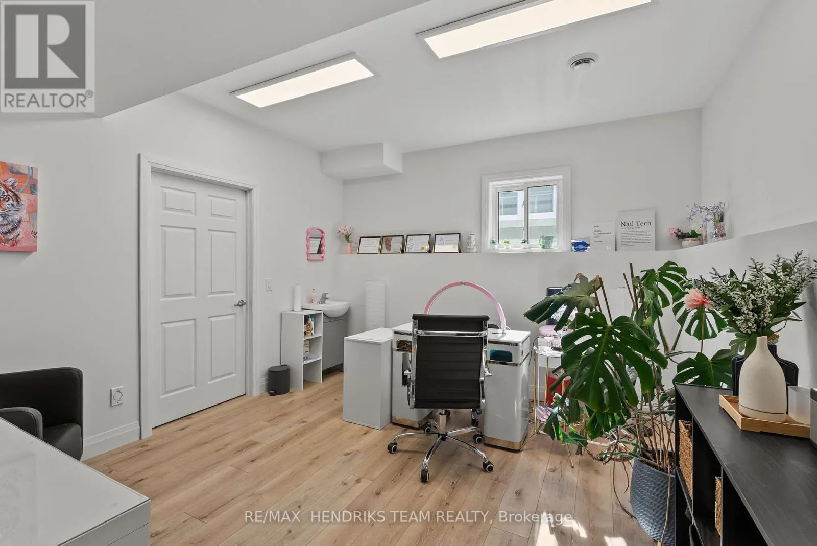 24 PROSPECT AVENUE
