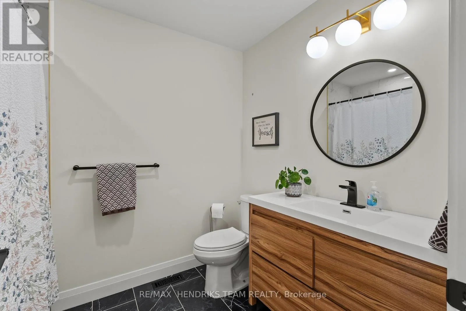 24 PROSPECT AVENUE