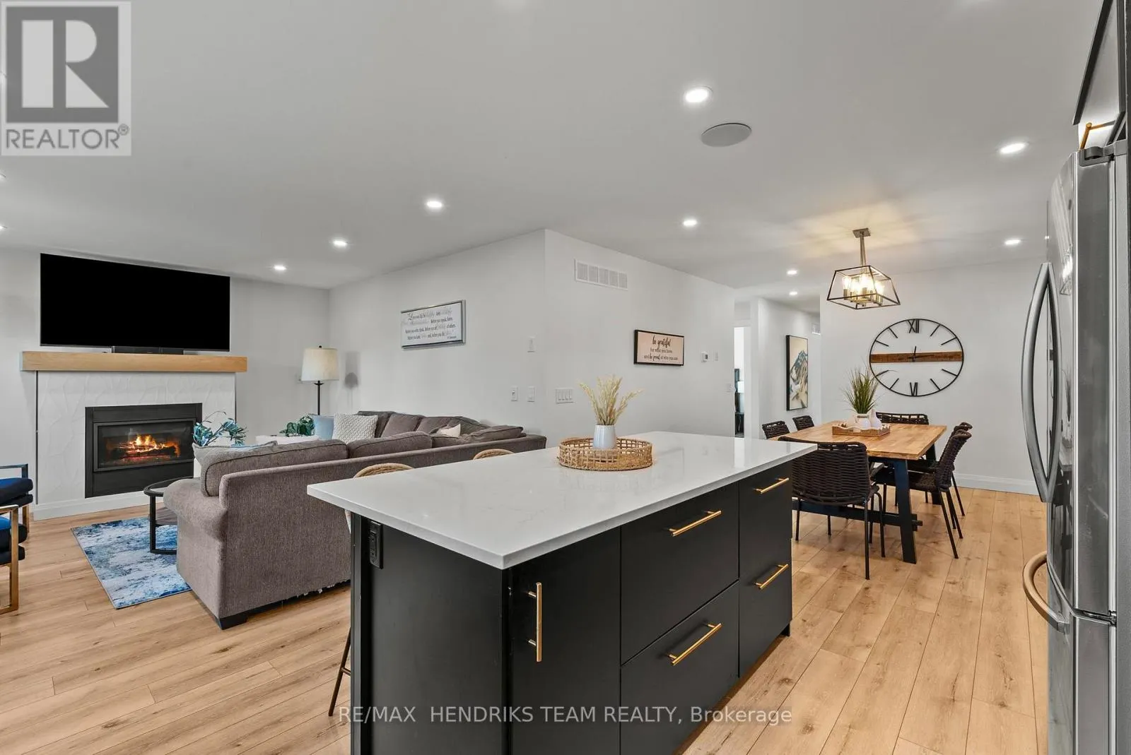 24 PROSPECT AVENUE