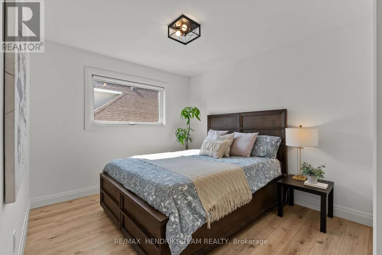 24 PROSPECT AVENUE