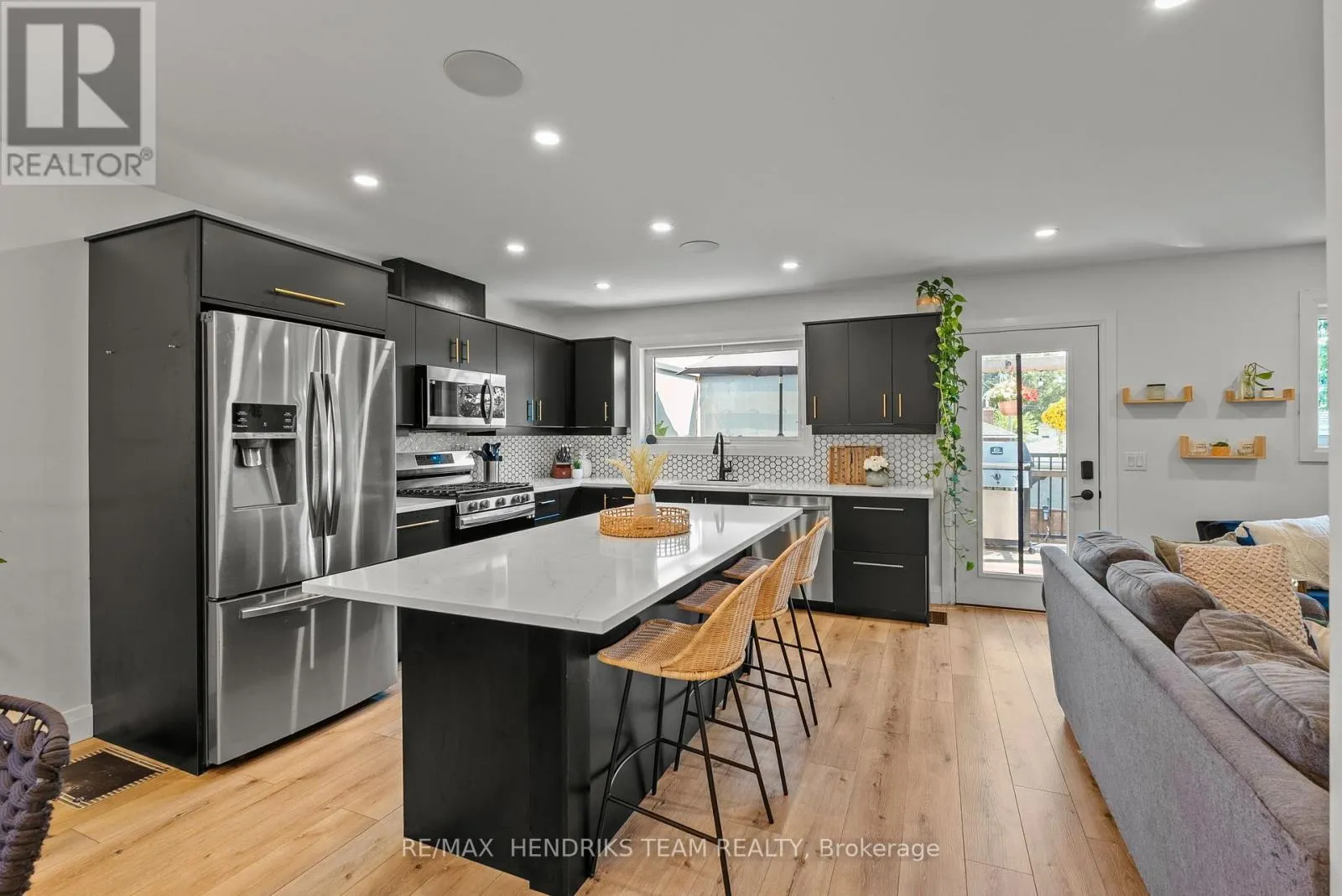 24 PROSPECT AVENUE