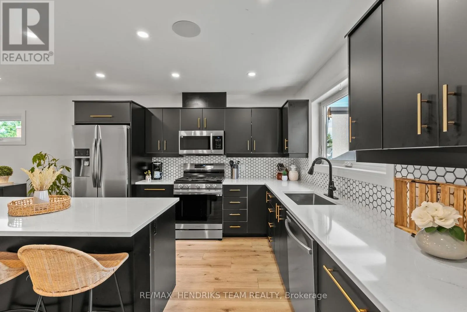 24 PROSPECT AVENUE