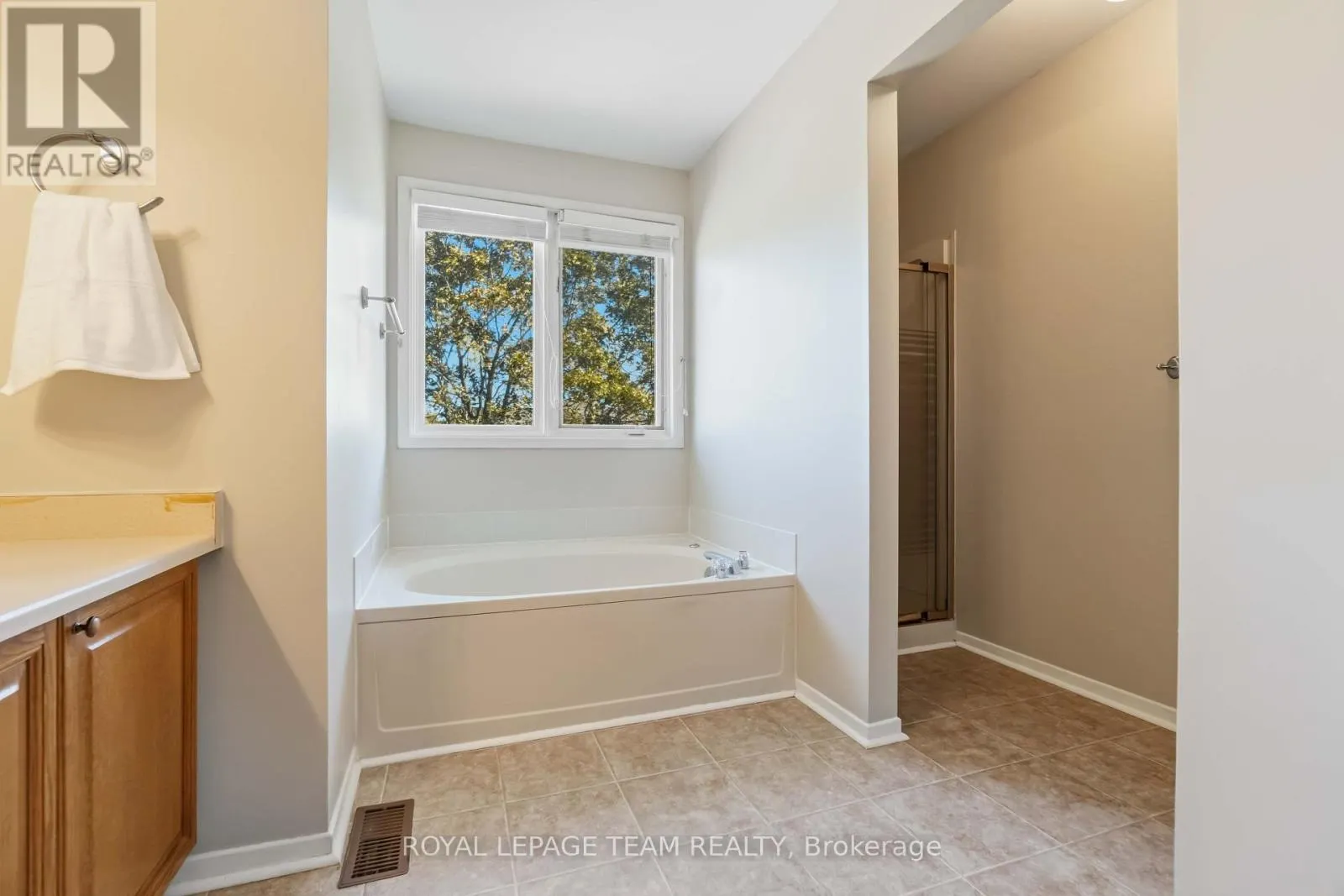 1078 KARSH DRIVE
