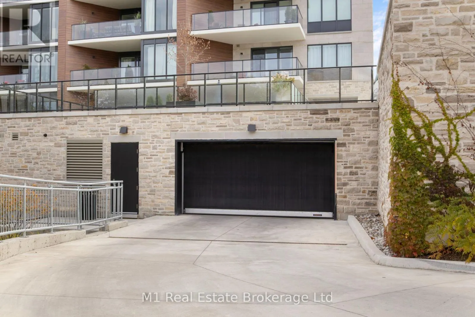 214 - 6523 WELLINGTON ROAD 7 ROAD #214