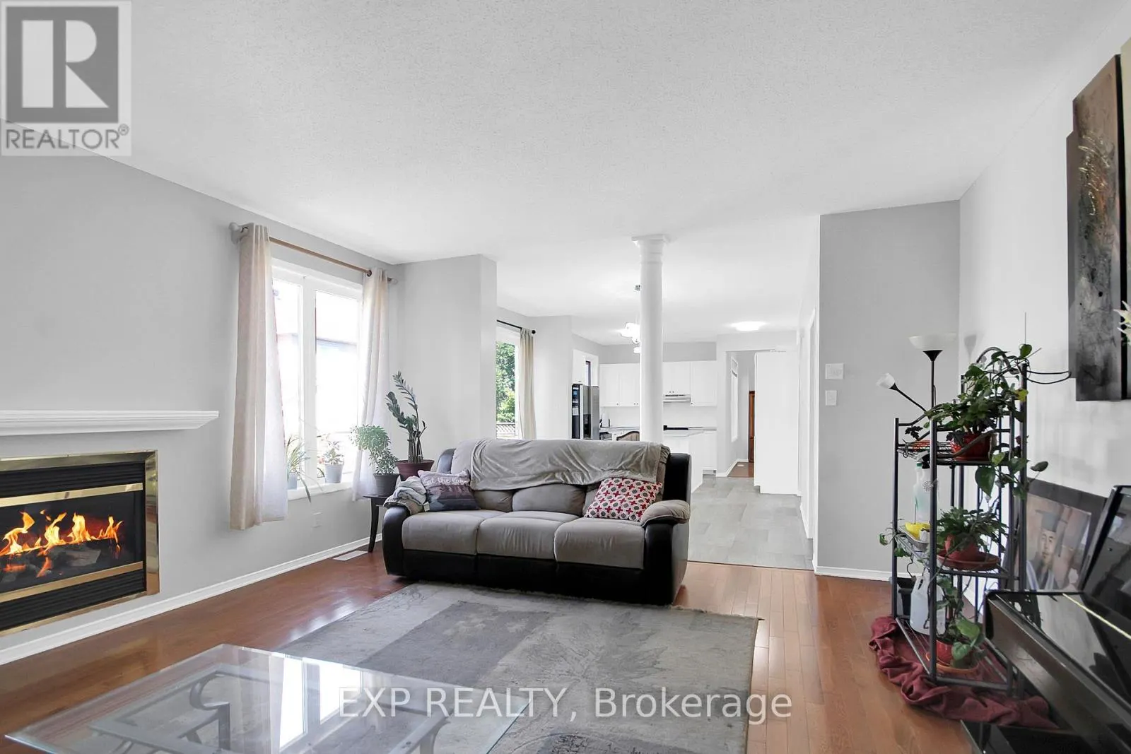 39 GREATWOOD CRESCENT