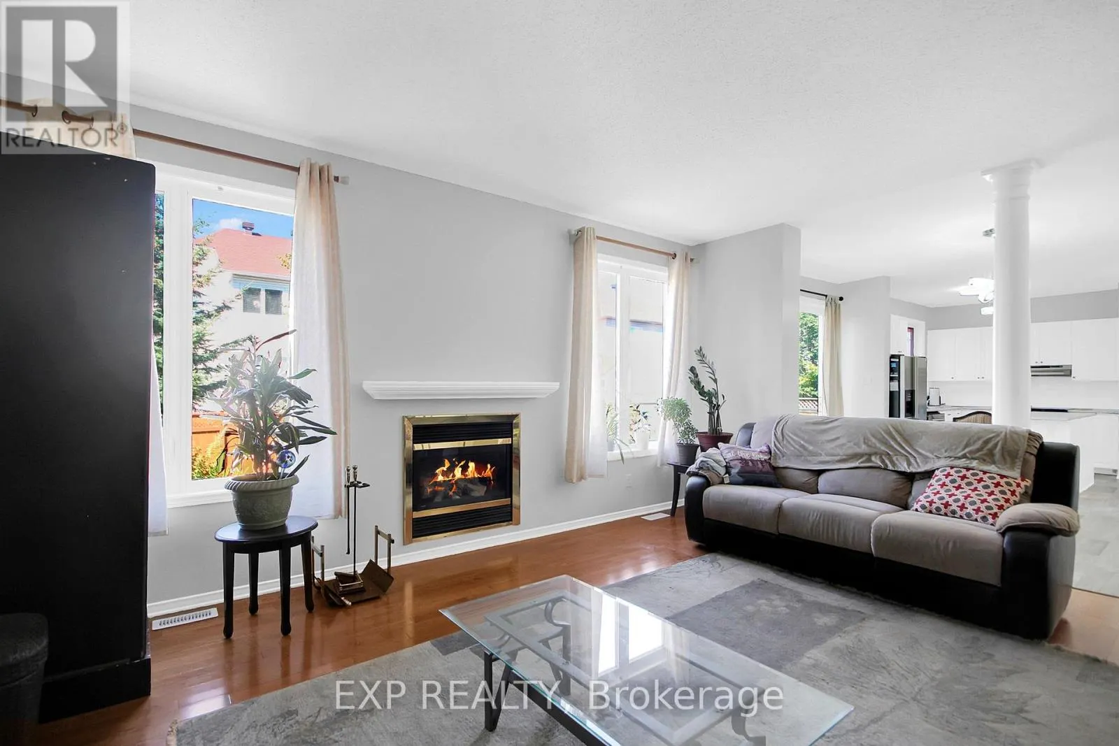 39 GREATWOOD CRESCENT