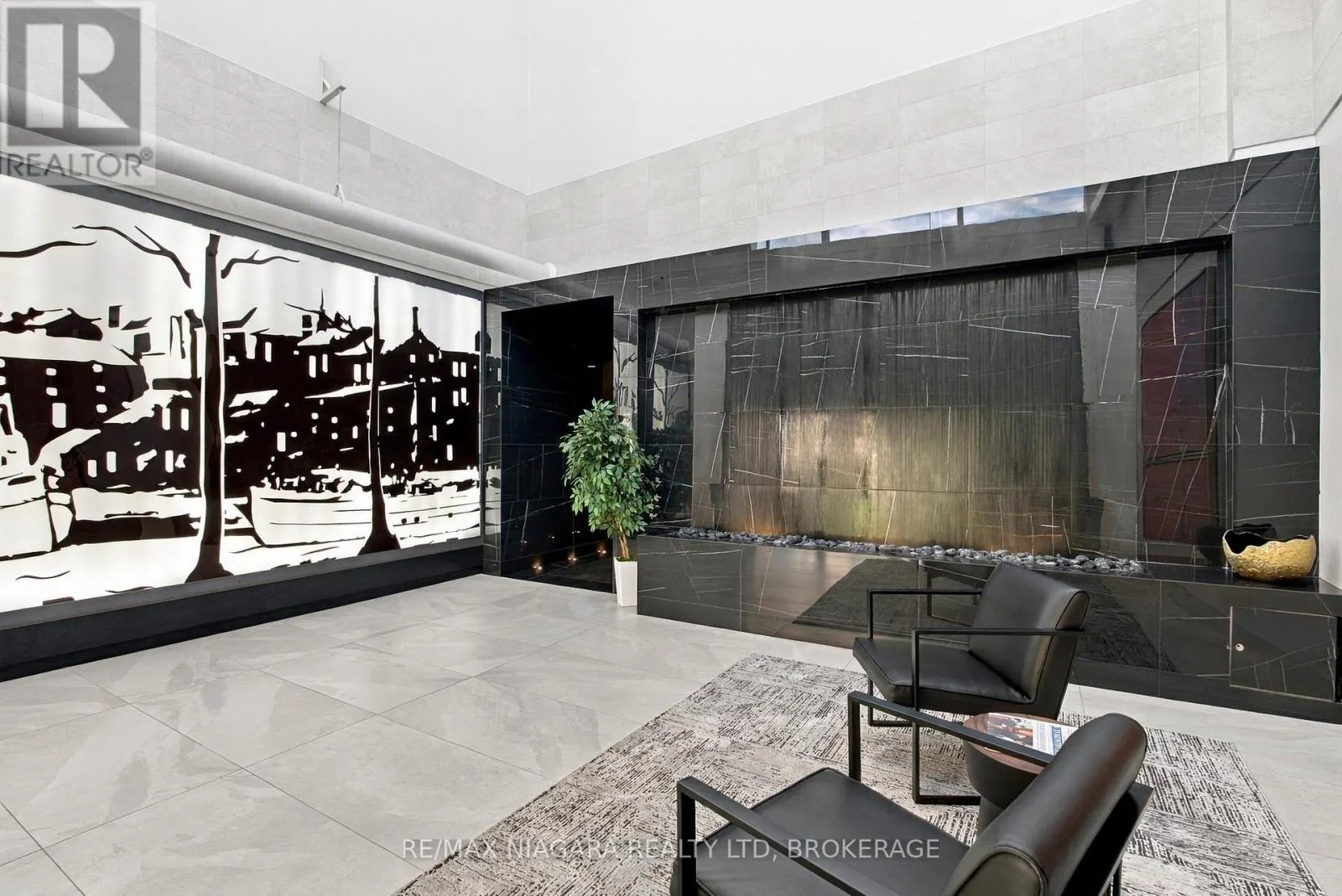 201 - 77 YATES STREET #201
