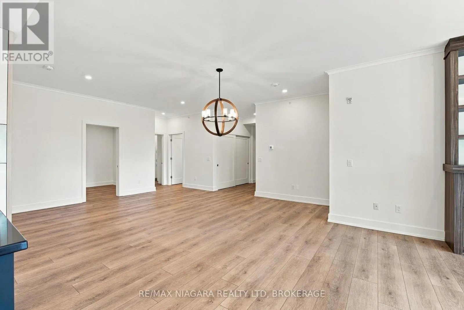 201 - 77 YATES STREET #201
