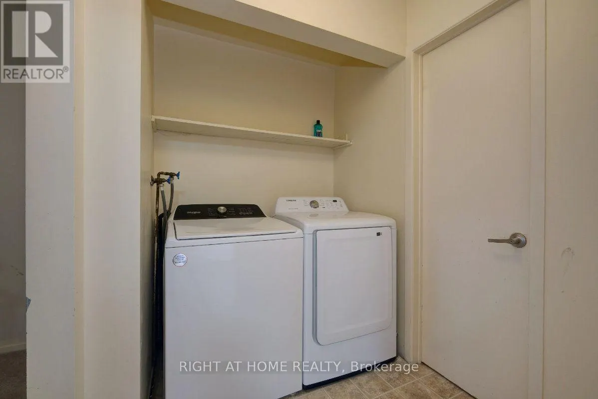 33 - 23 LIGHTFOOT PLACE
