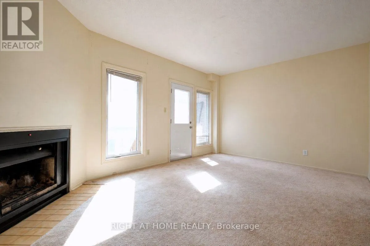 33 - 23 LIGHTFOOT PLACE