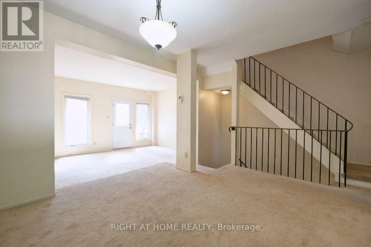 33 - 23 LIGHTFOOT PLACE