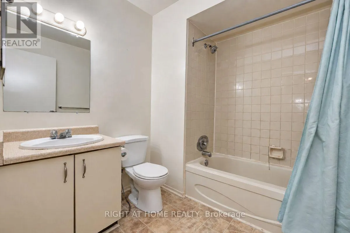 33 - 23 LIGHTFOOT PLACE