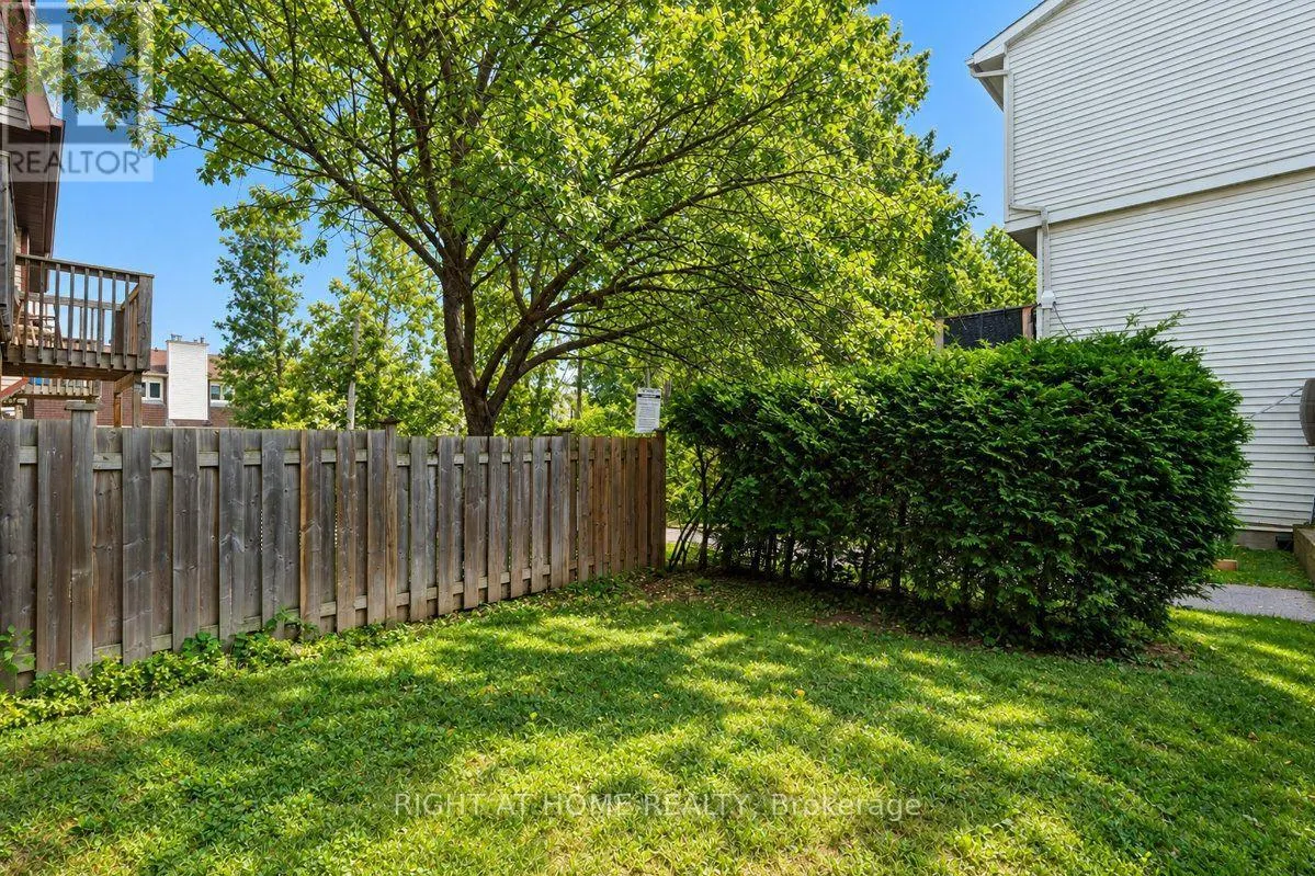 33 - 23 LIGHTFOOT PLACE