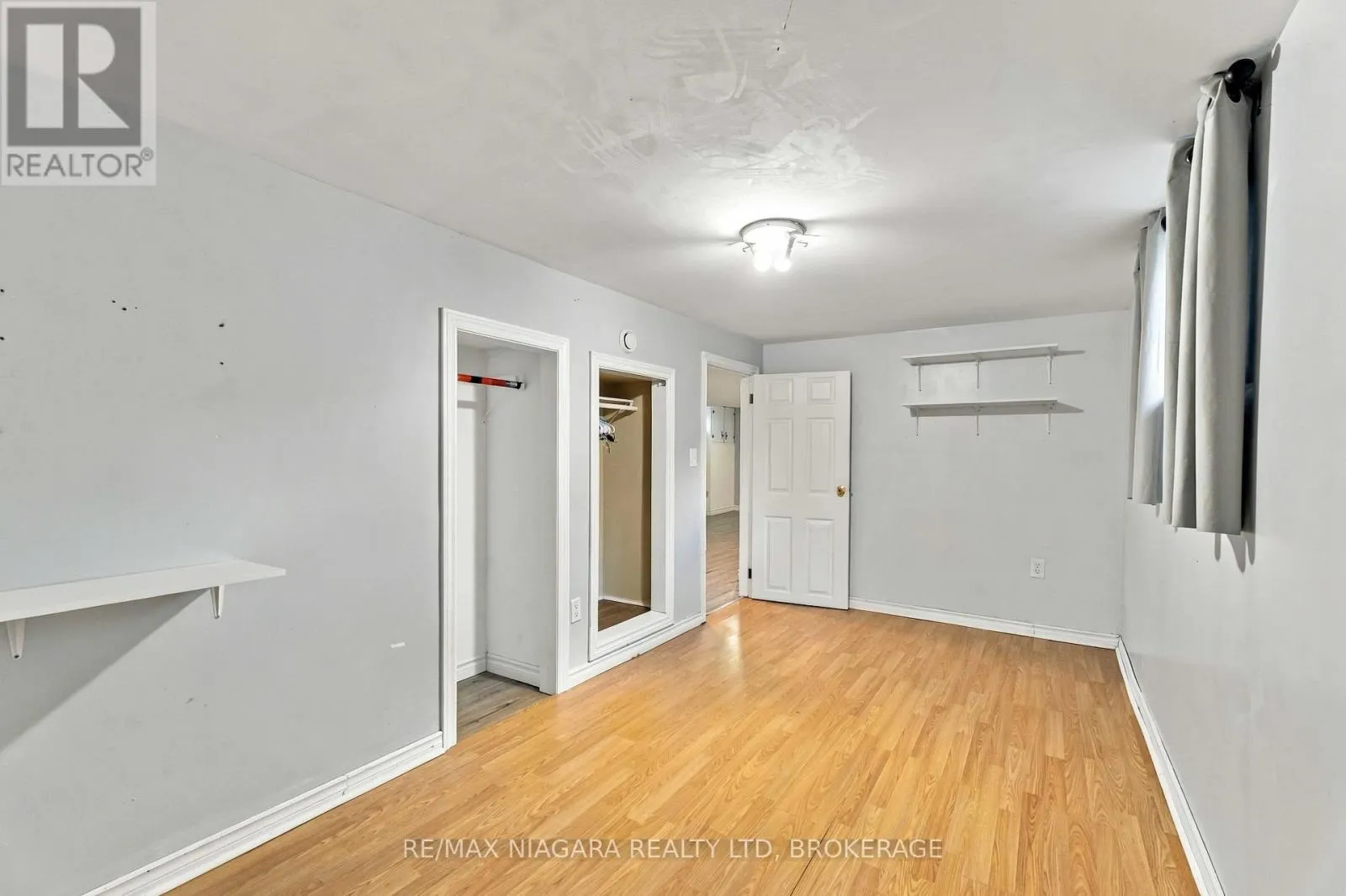 29 GLENGARRY ROAD