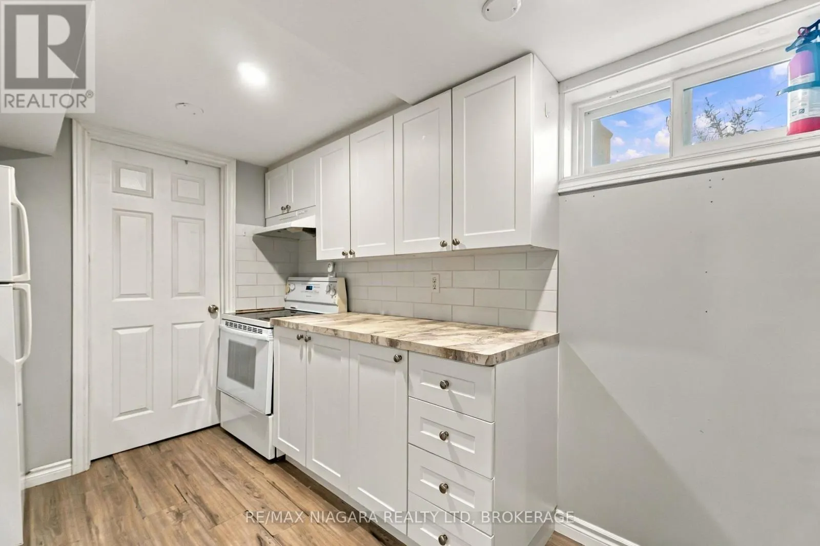 29 GLENGARRY ROAD