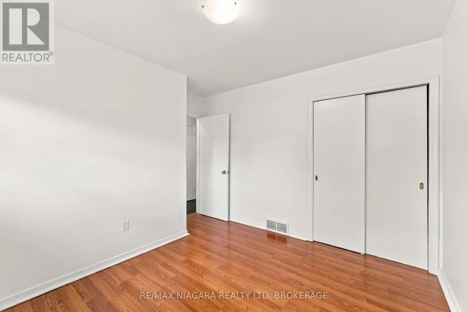 29 GLENGARRY ROAD