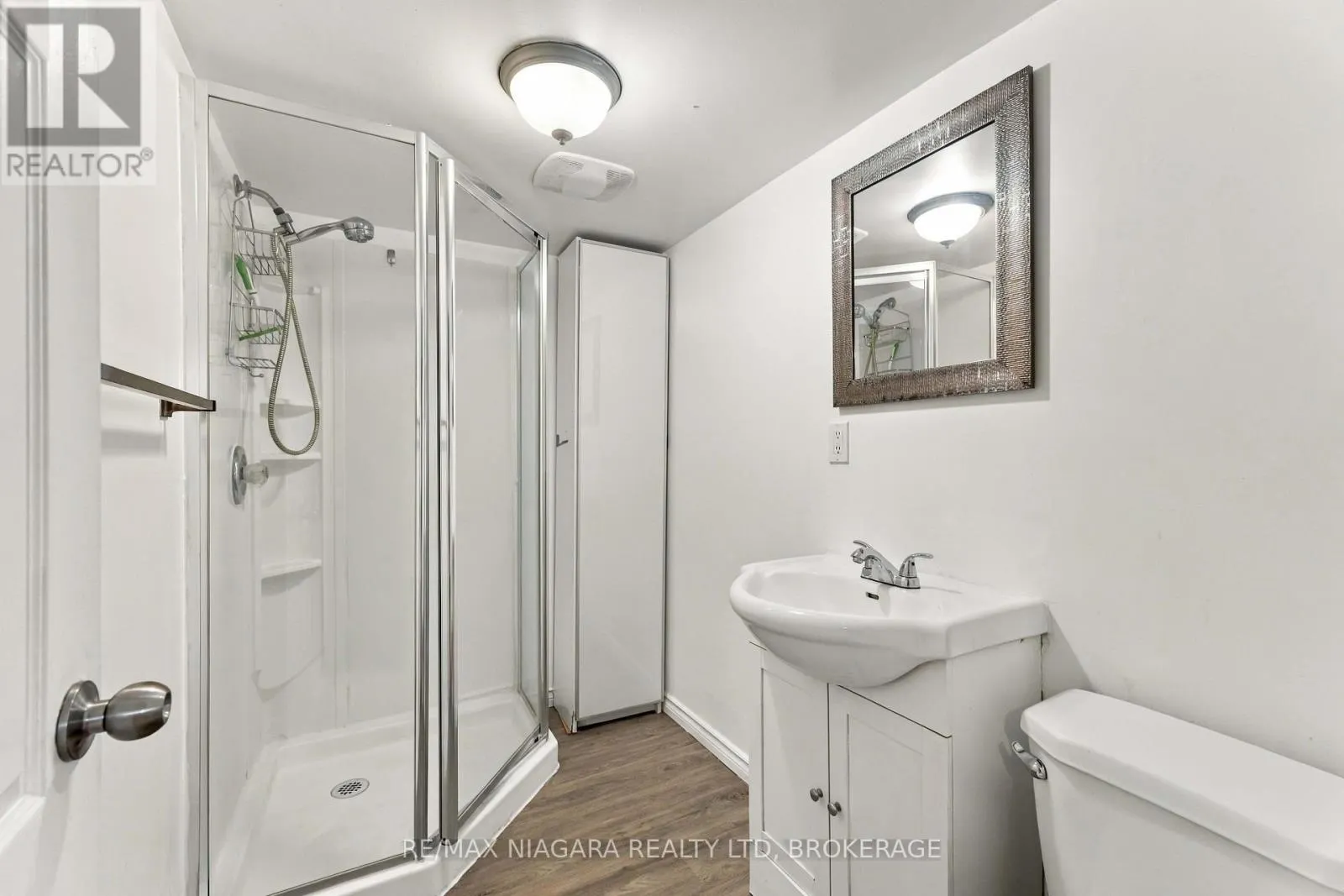 29 GLENGARRY ROAD