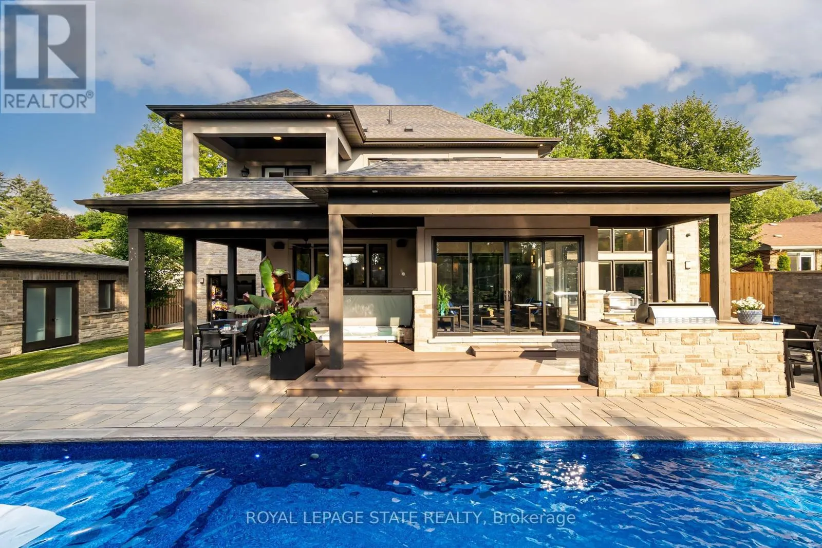 100 SENECA DRIVE
