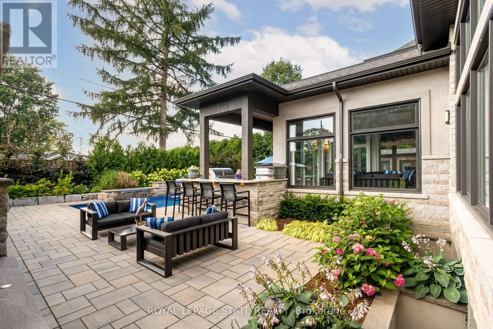 100 SENECA DRIVE