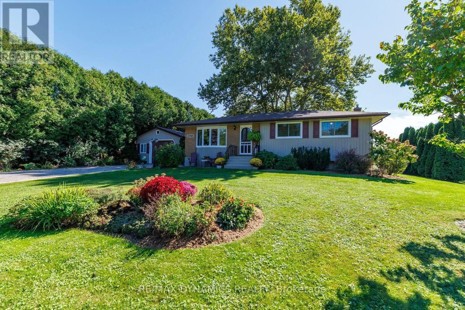 2728 RED MAPLE AVENUE