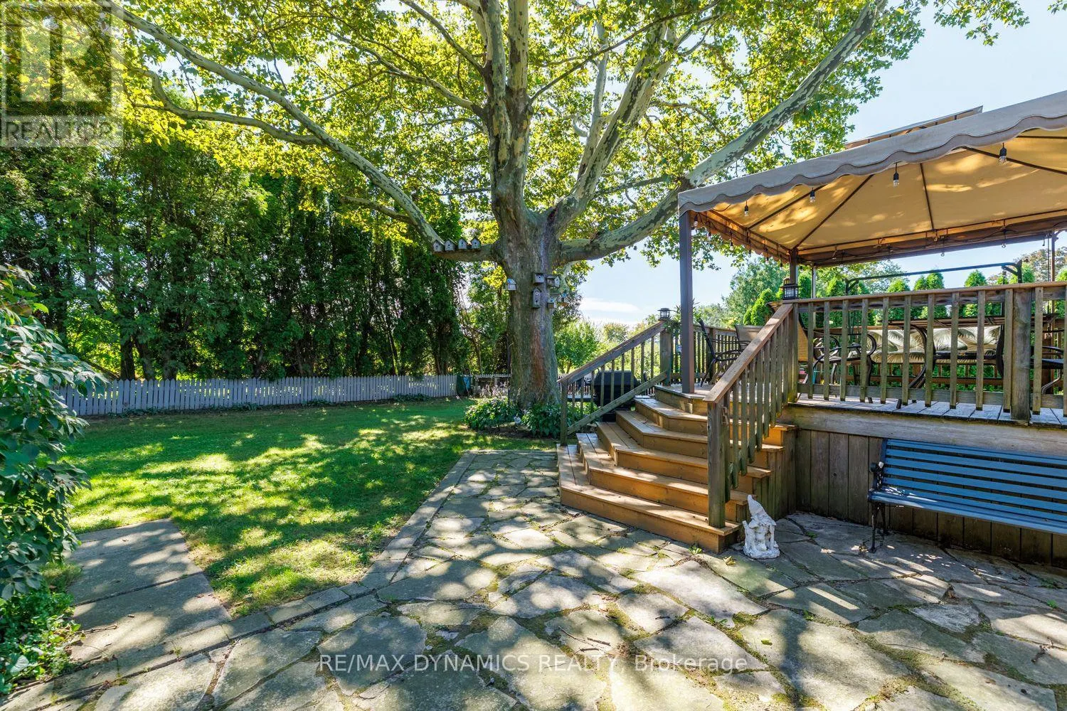 2728 RED MAPLE AVENUE