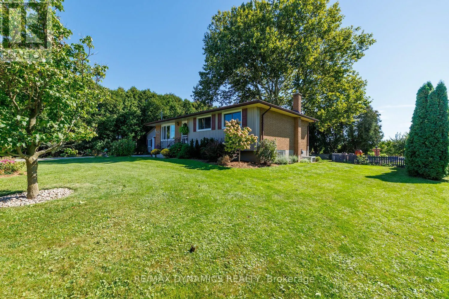 2728 RED MAPLE AVENUE