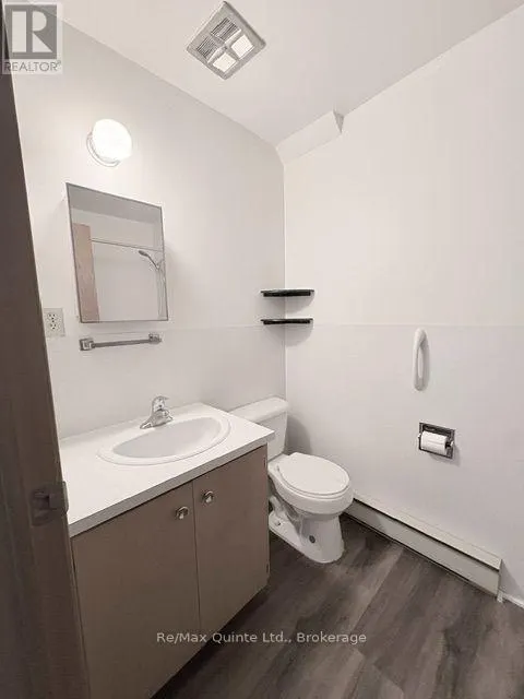 3 - 49 OXFORD ROAD #3