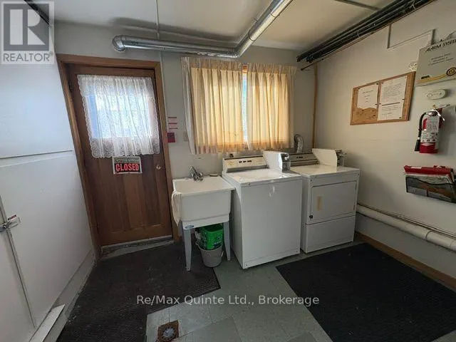 3 - 49 OXFORD ROAD #3