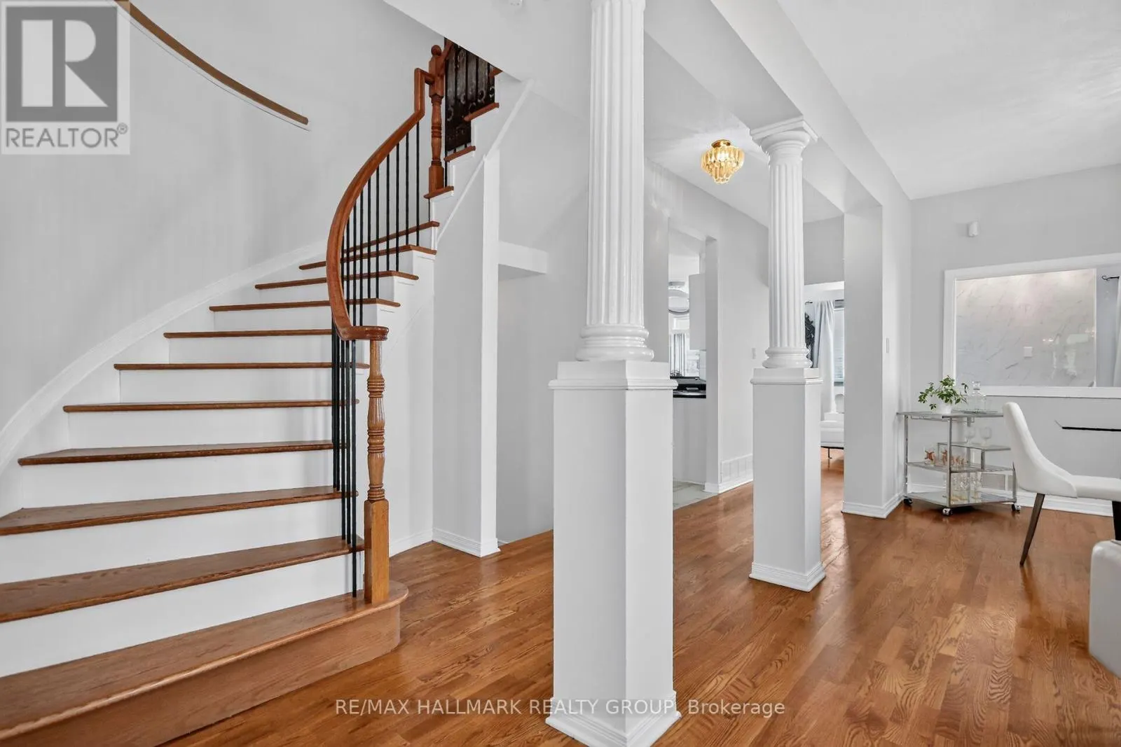 222 DEERCROFT AVENUE