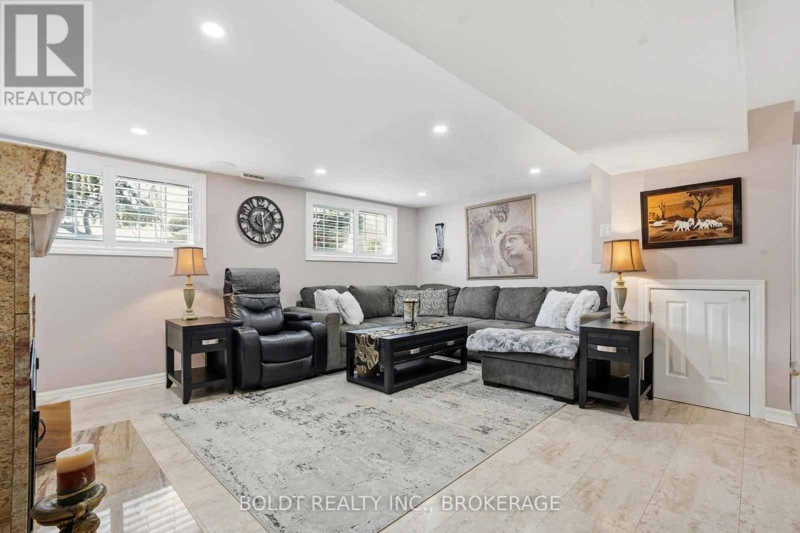 628 VINE STREET