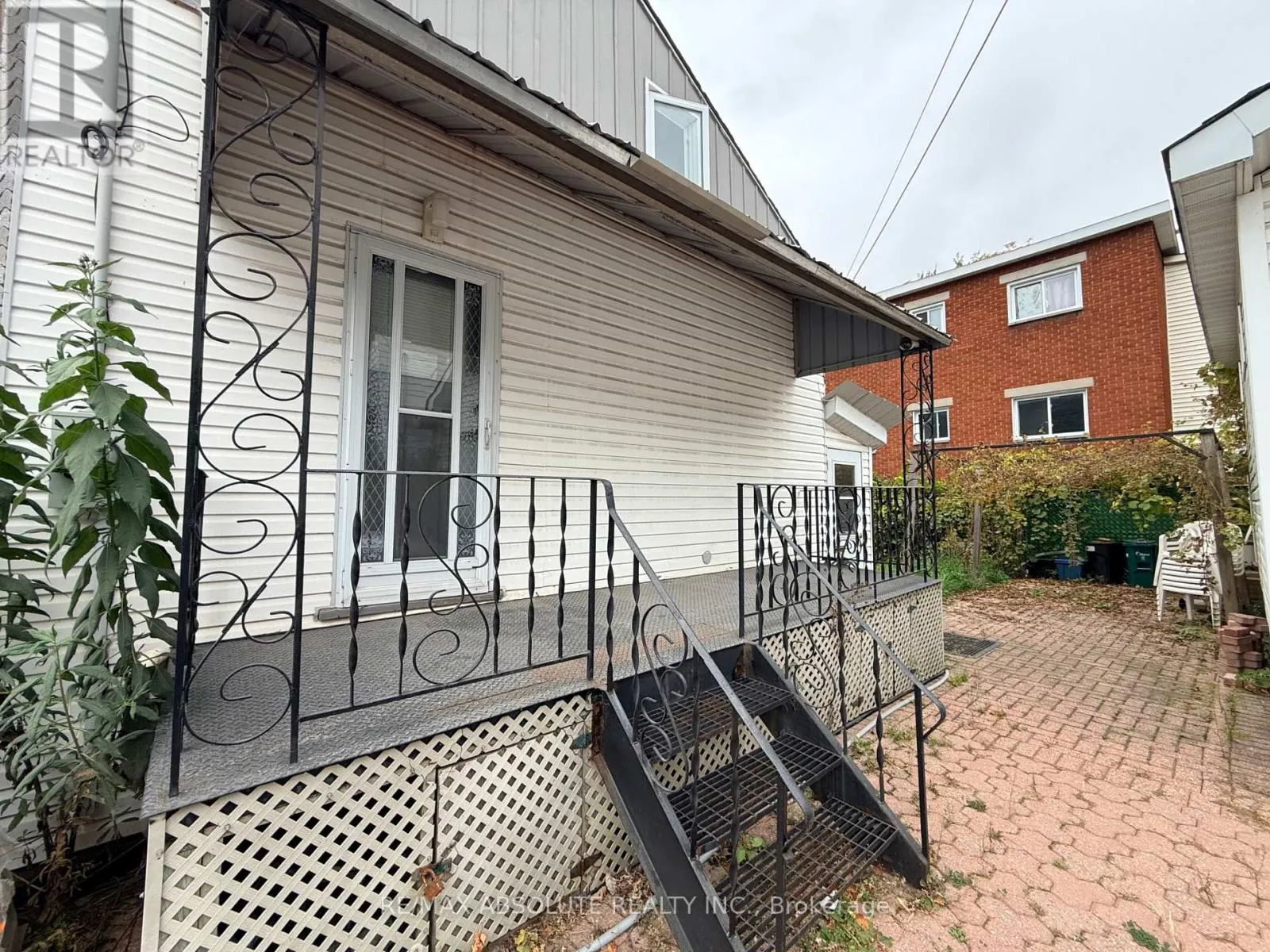 222 STE MONIQUE STREET