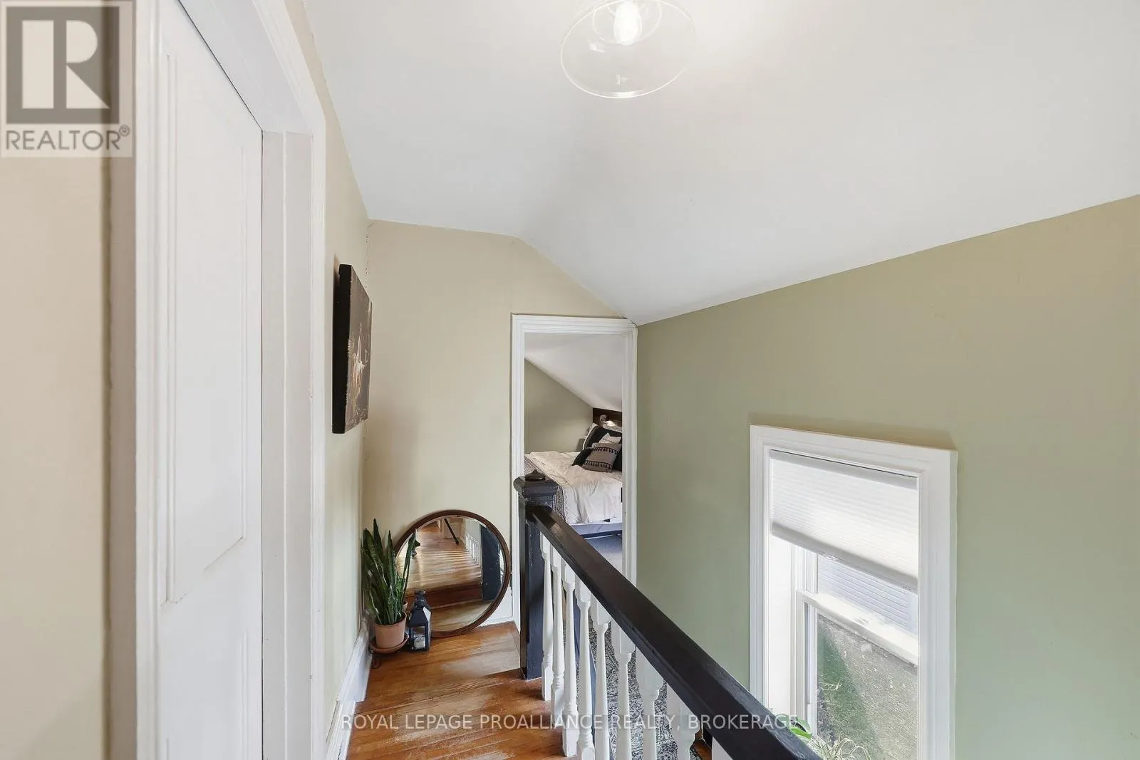 535 ALBERT STREET