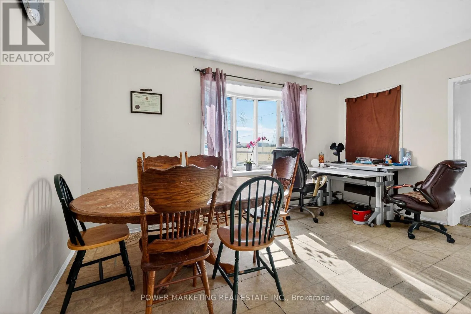 955 ST GUILLAUME ROAD