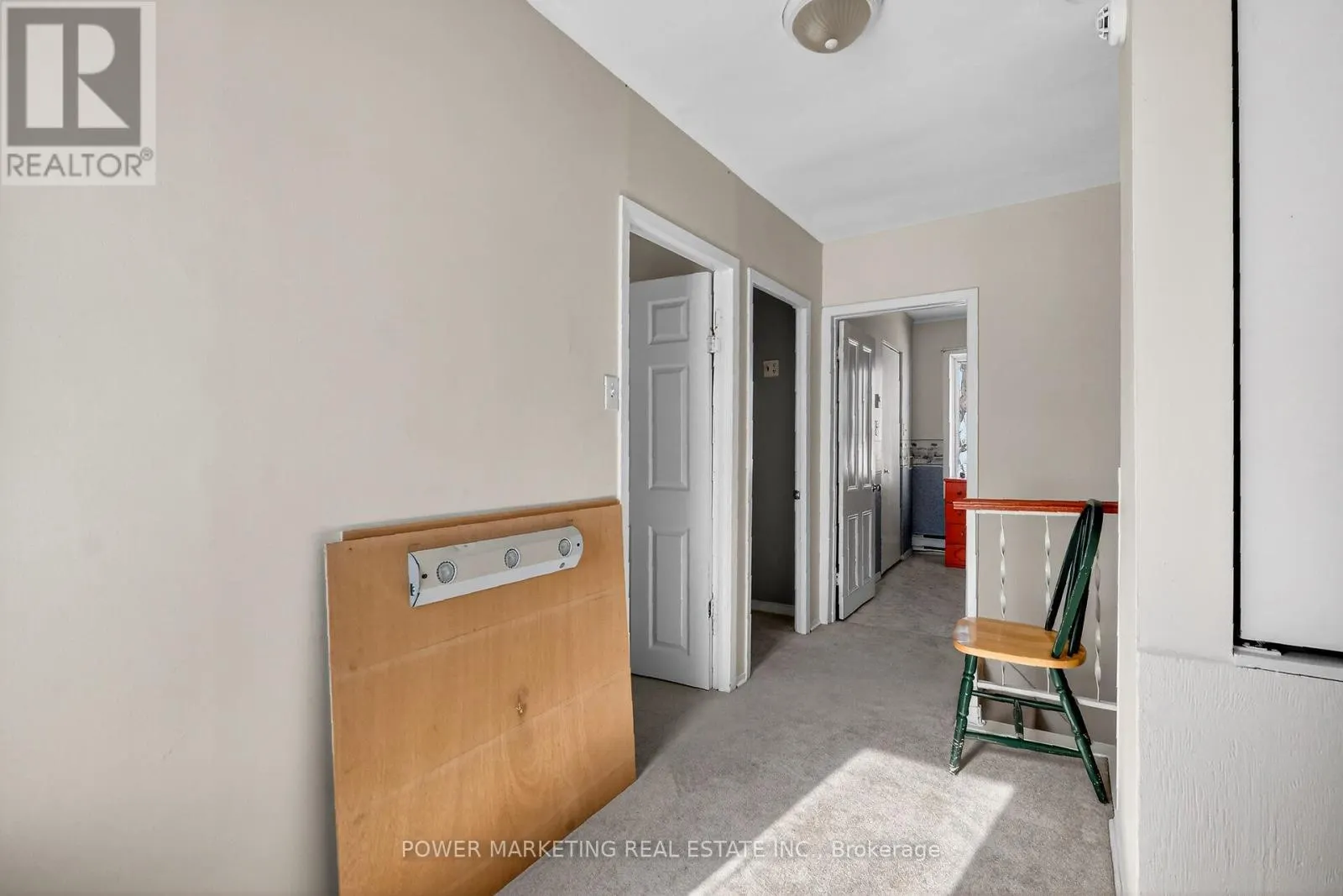 955 ST GUILLAUME ROAD