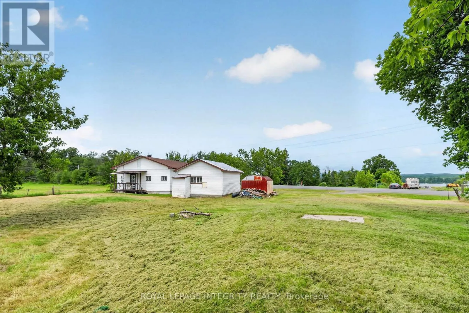 3156 OLD HIGHWAY 17 ROAD