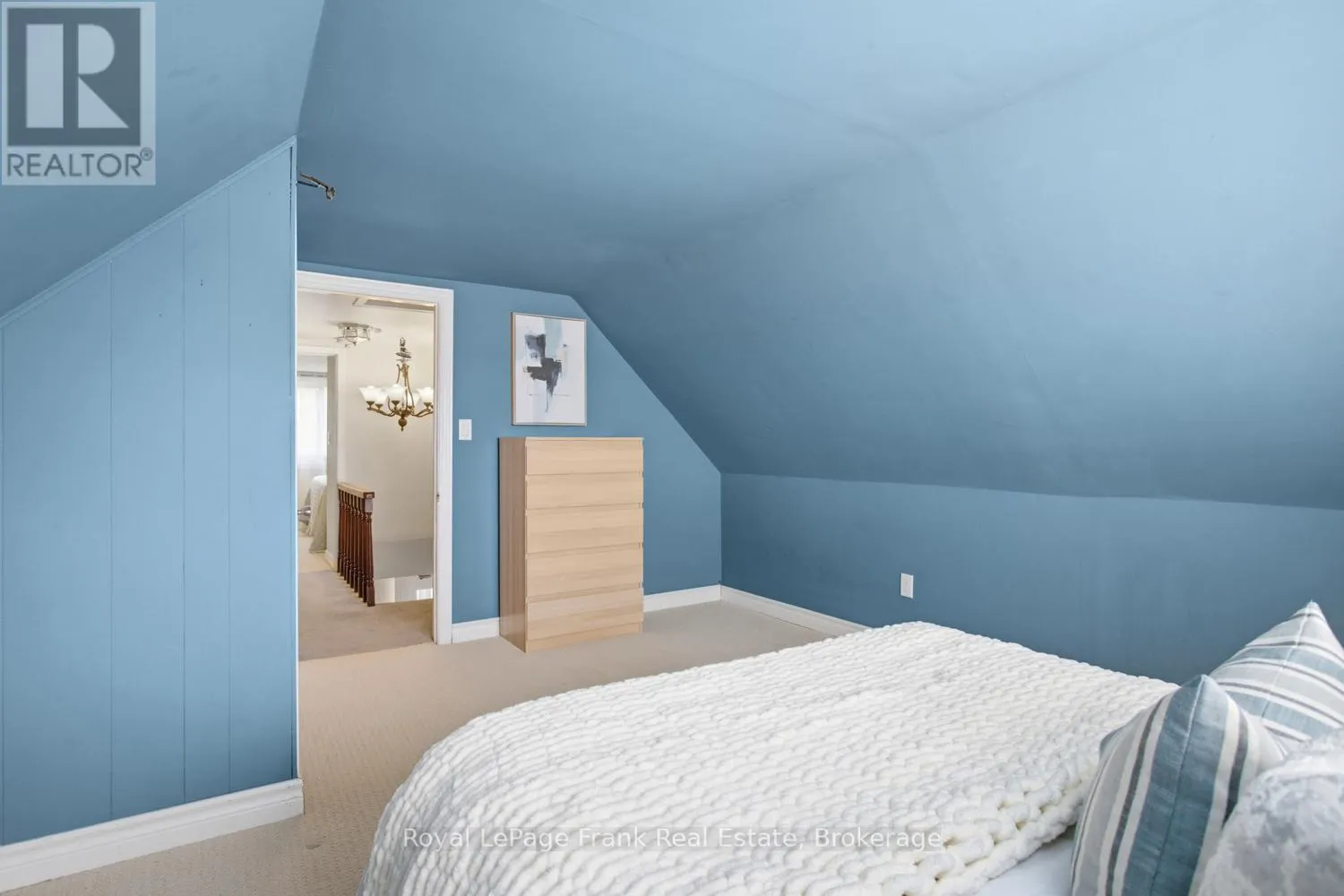 36 WAKEFORD ROAD
