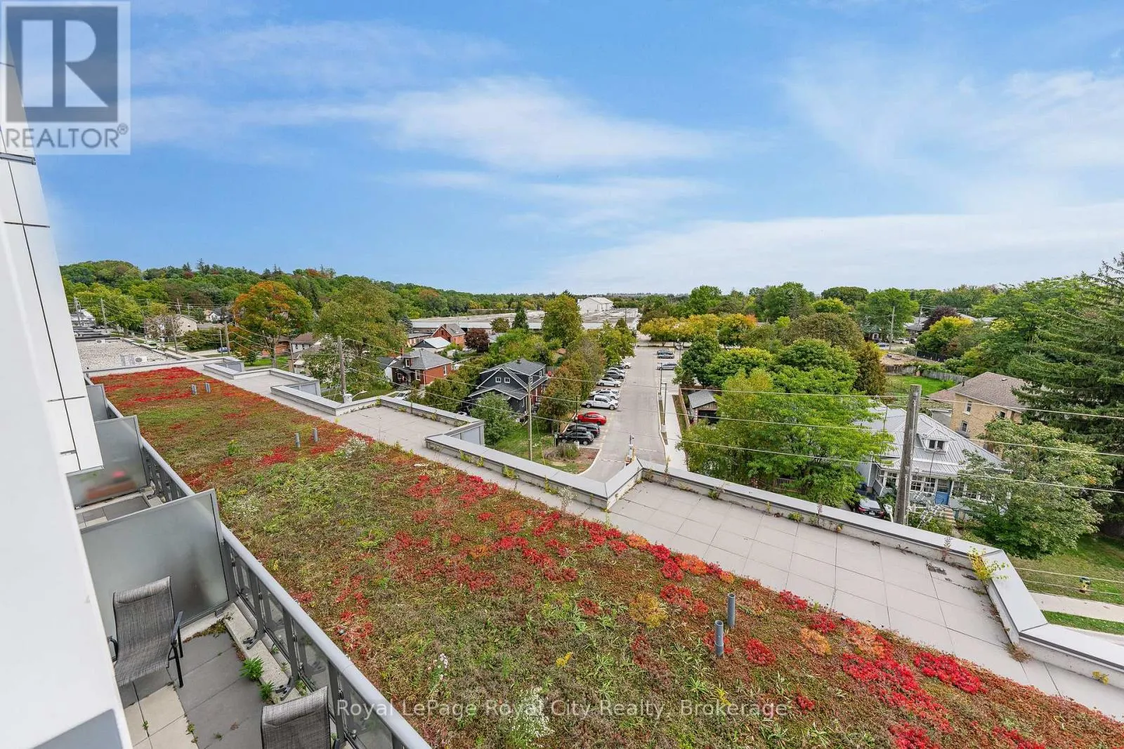 504 - 73 ARTHUR STREET S #504