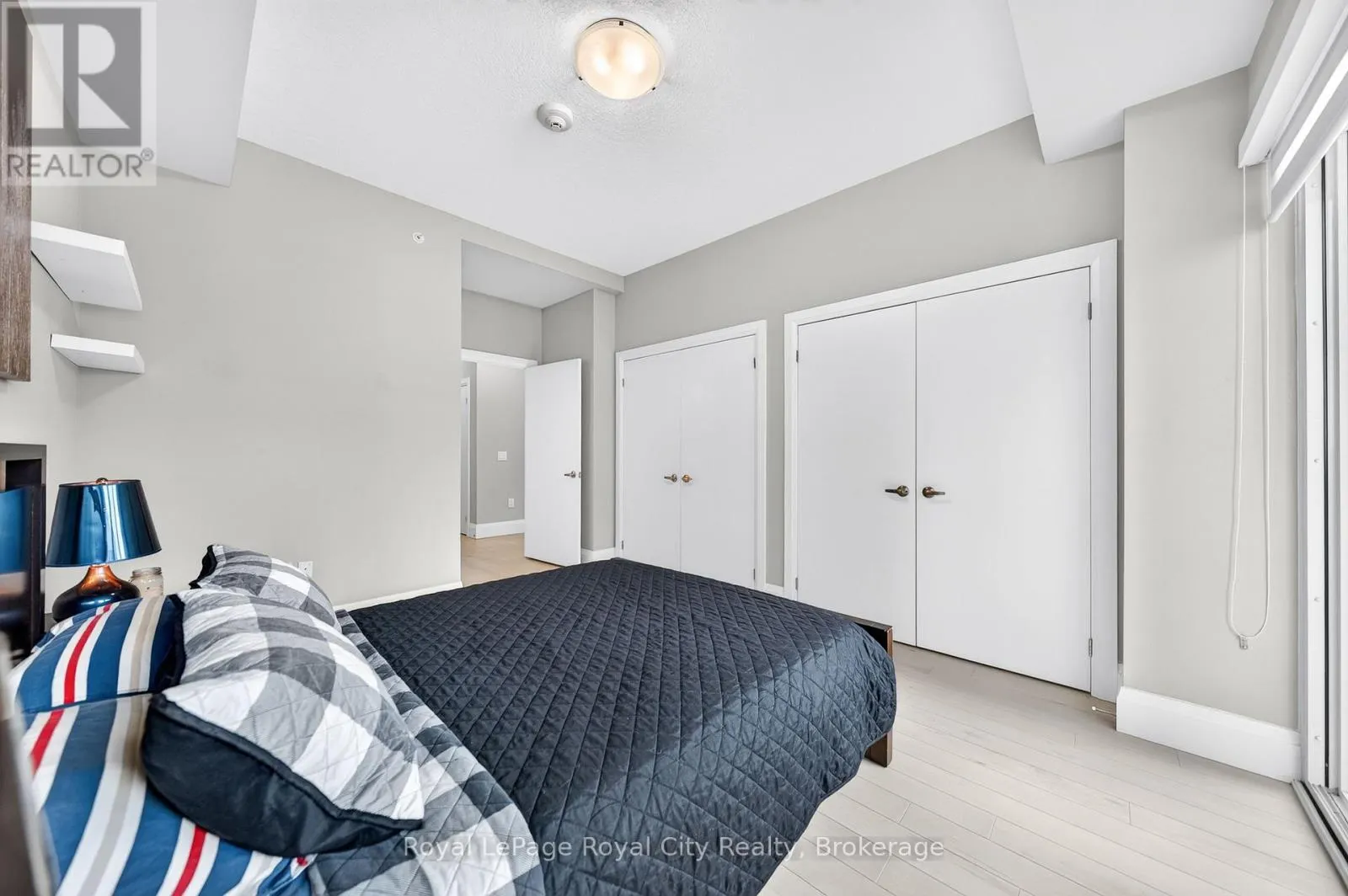 504 - 73 ARTHUR STREET S #504