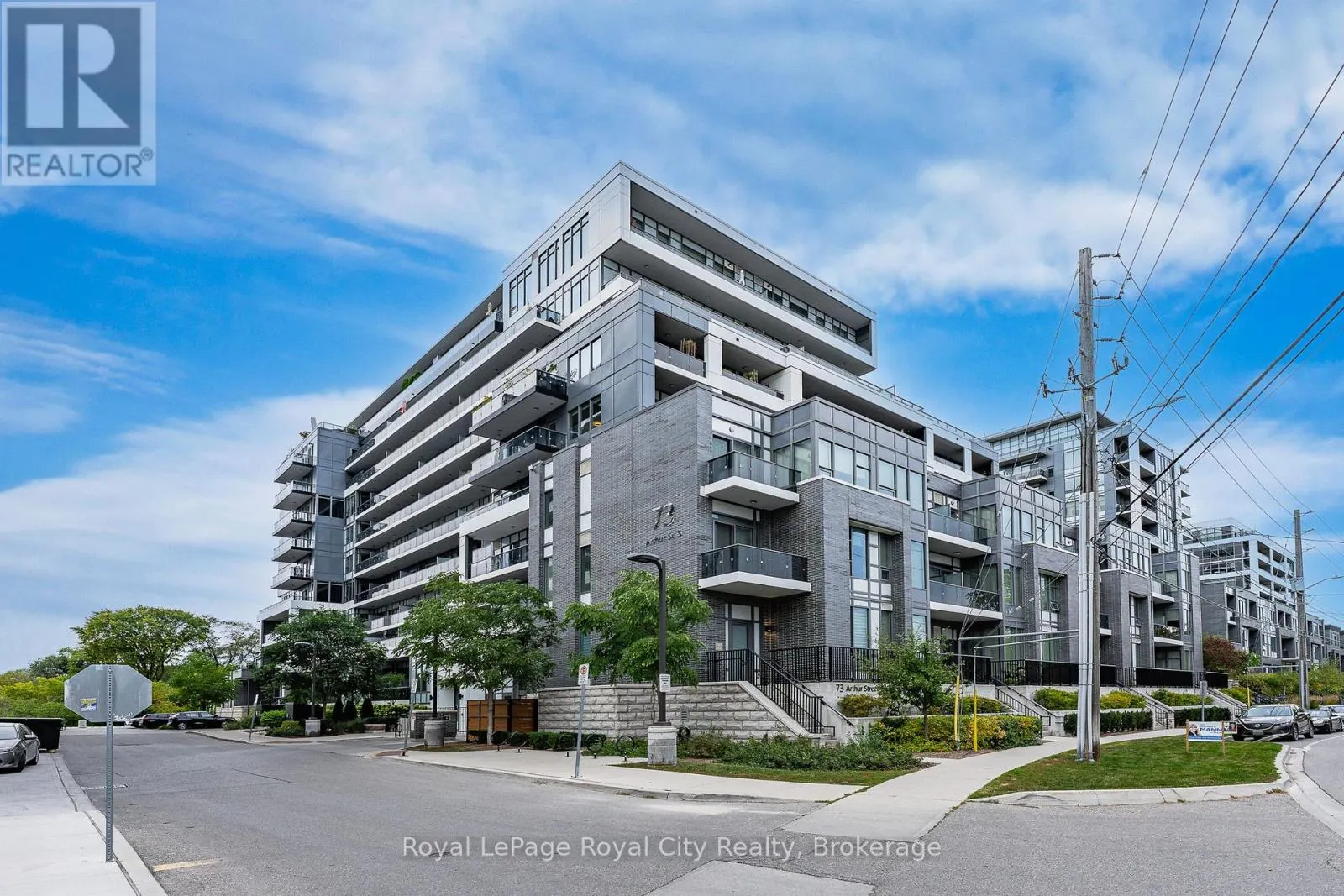 504 - 73 ARTHUR STREET S #504