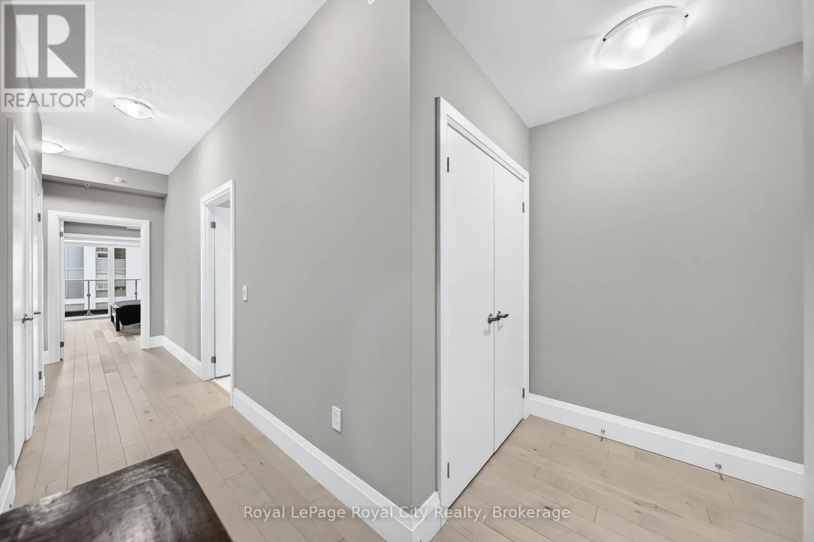 504 - 73 ARTHUR STREET S #504