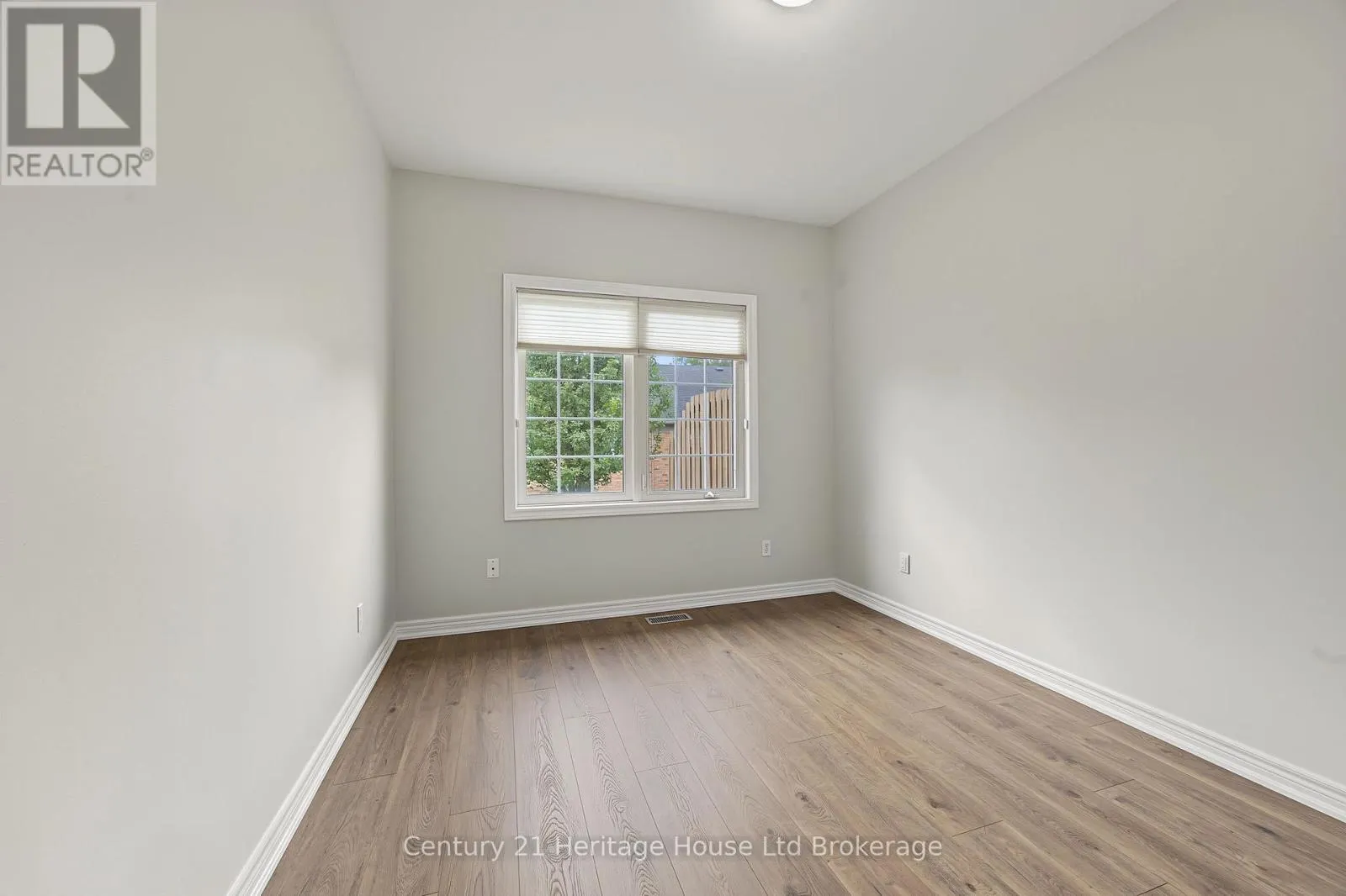 1 - 105 KING STREET #1