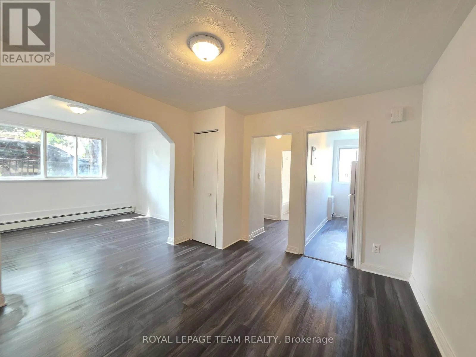 187 UNIT 2 BRADLEY AVENUE
