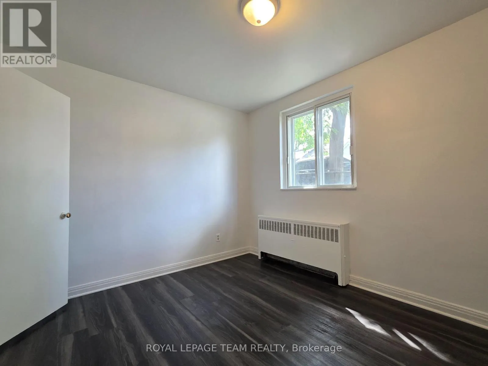 187 UNIT 2 BRADLEY AVENUE