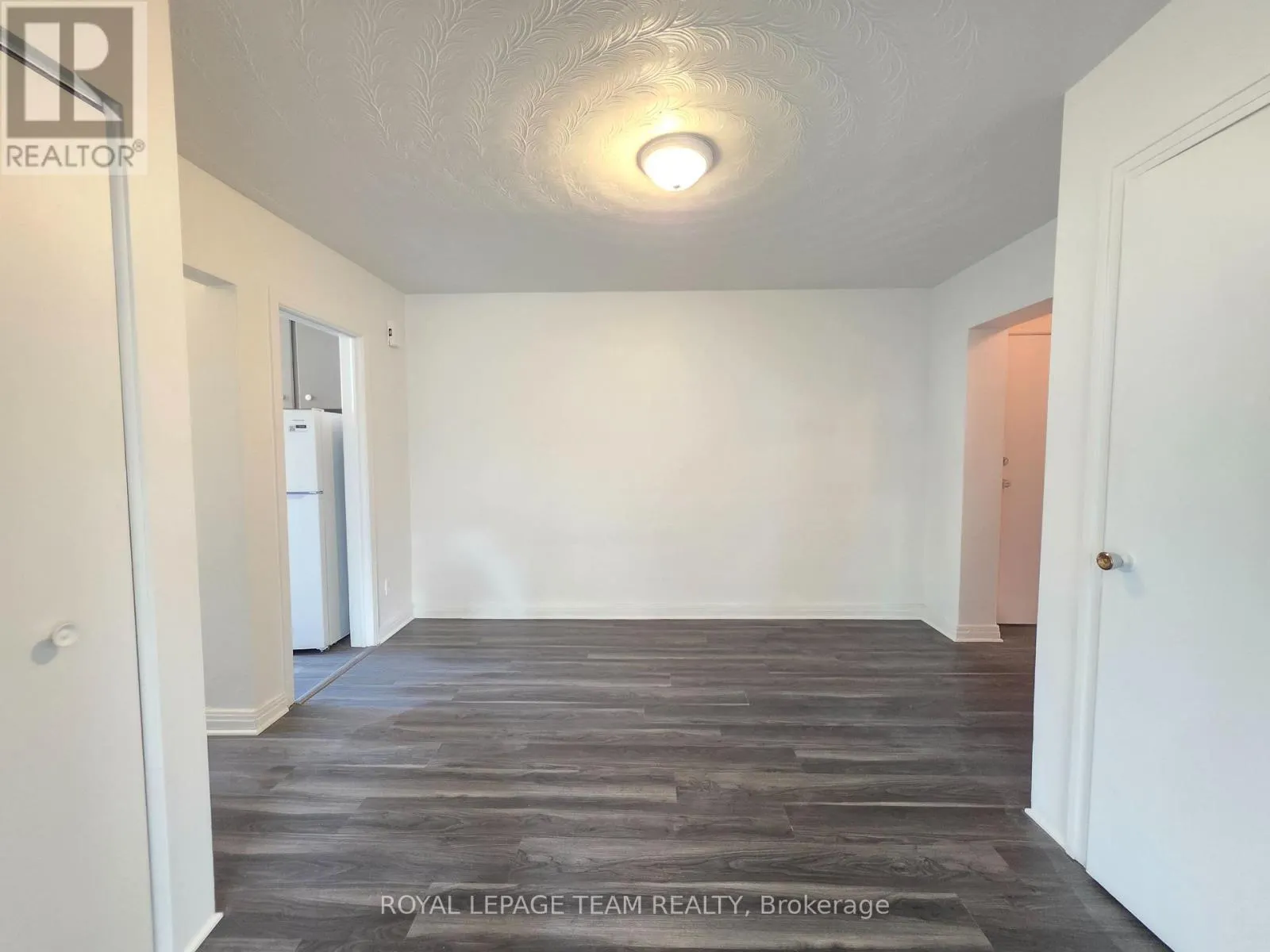 187 UNIT 2 BRADLEY AVENUE