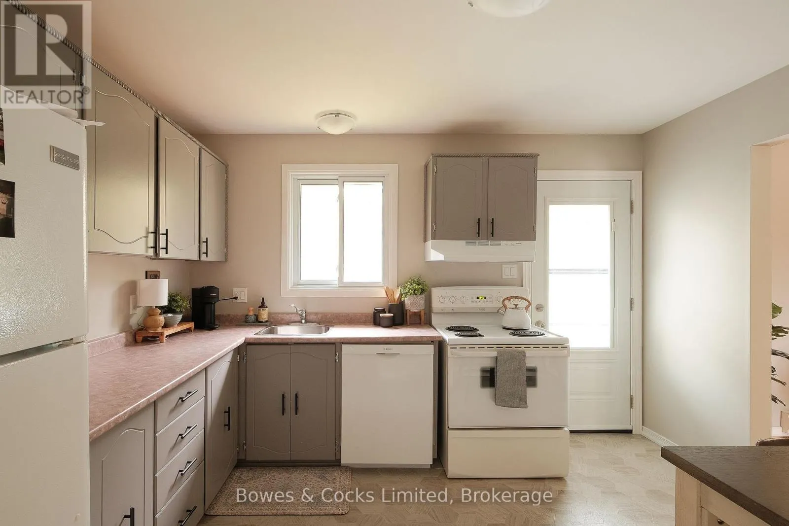 591 OTONABEE DRIVE